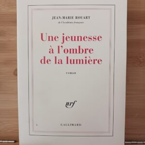 Une jeunesse à l'ombre de la lumière