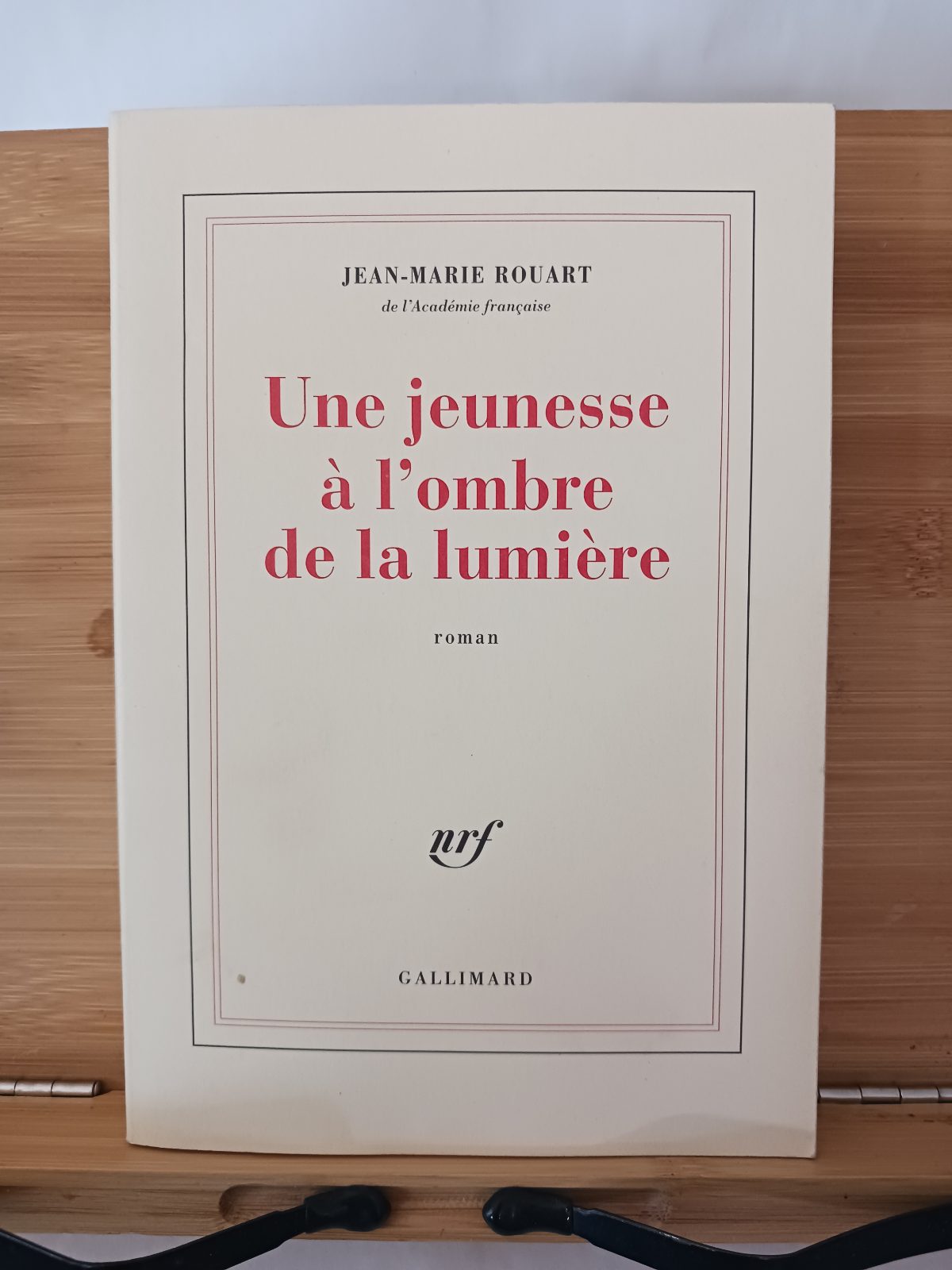 Une jeunesse à l'ombre de la lumière