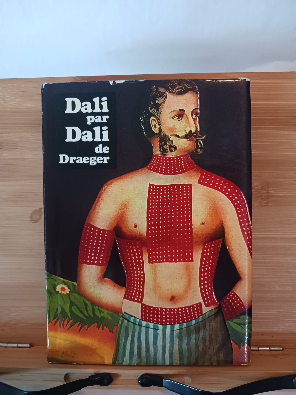 Dali... Dali... Dali