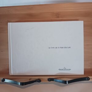 Le livre de la manufacture Jaeger LeCoultre avec prix 2007-2008