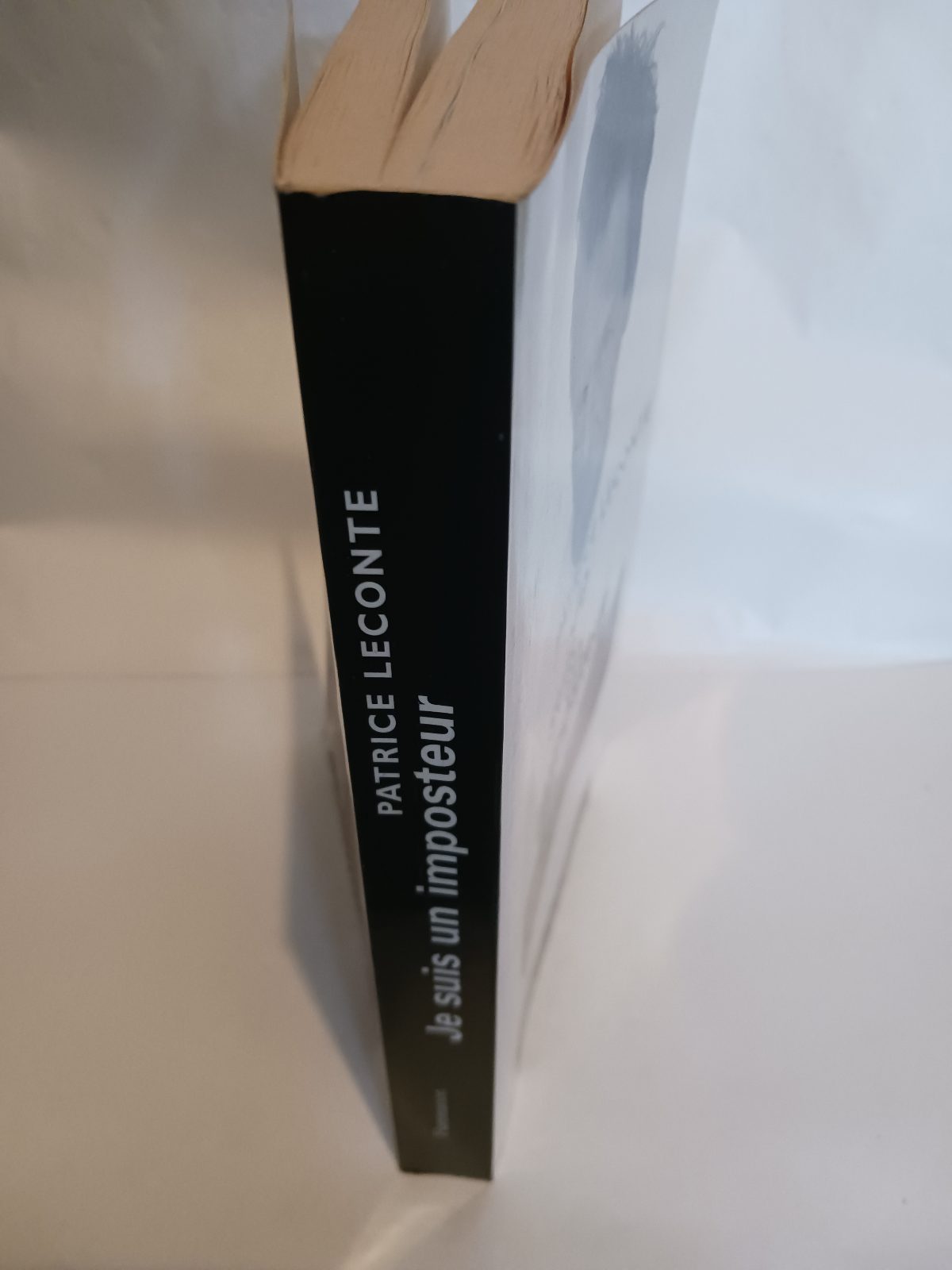 Je suis un imposteur – Image 5