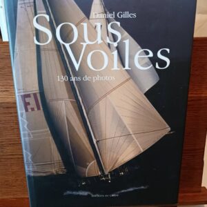 Sous voiles