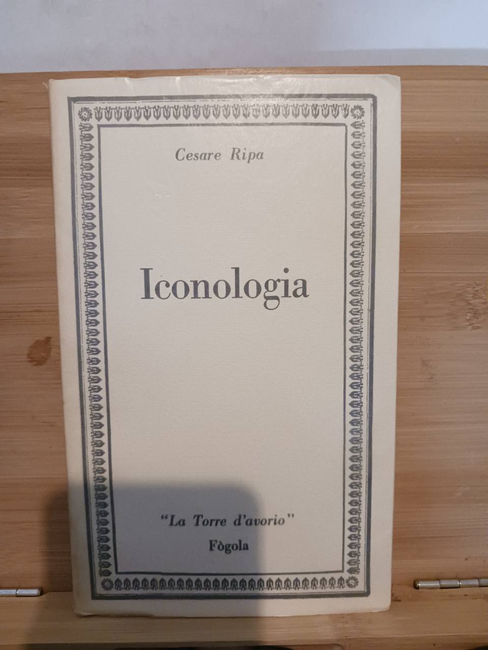 Iconologie, ou Explication nouvelle de plusieurs images, emblèmes et autres figures