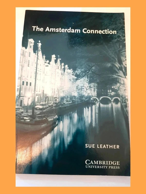 The Amsterdam Connection Level 4 (Cambridge English Readers)