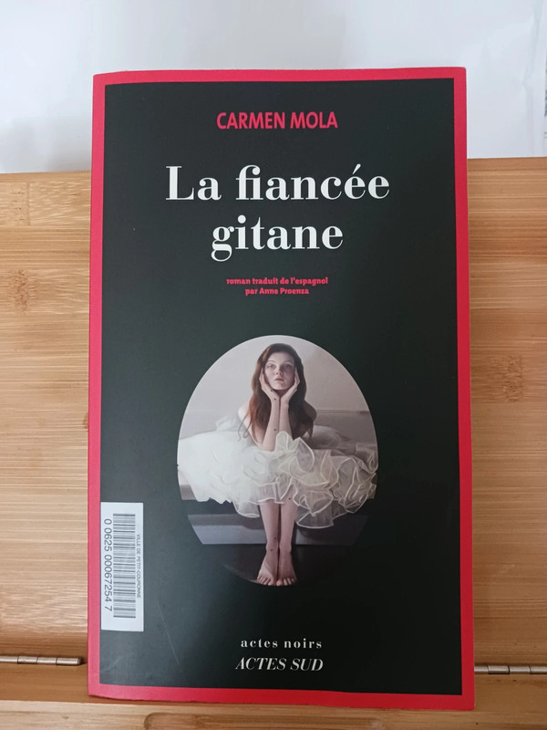 La Fiancée gitane - 9782330118297 Carmen Mola