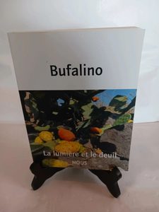 La lumière et le deuilGesualdo Bufalino 9782370841551