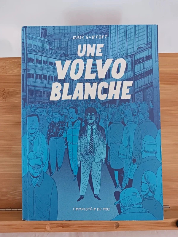 Une Volvo blancheErik Svetoft 9782390041511