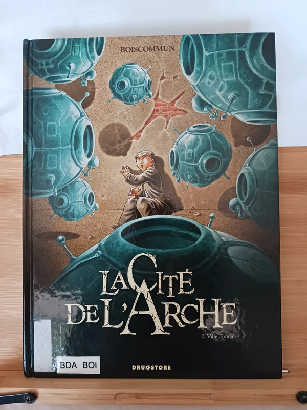 La Cité de l'Arche - Tome 02 - Ville Tombe - 9782723477338 O