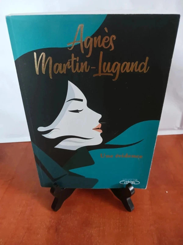 Une évidence - CollectorAgnès Martin-Lugand 9782749941172