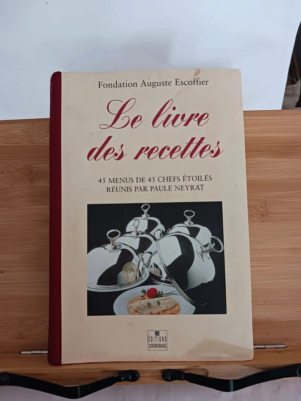 Le livre des recettes - 45 Menus De 45 Chefs Étoilés - 97828