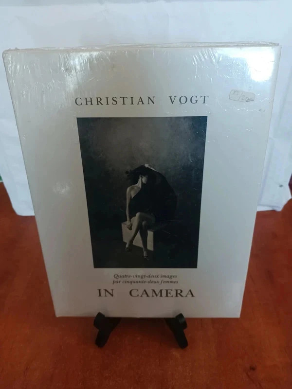 In Camera;Quatre-vingt-deux Images Par Cinquante-Deux Femmes