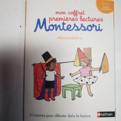 Mon coffret premieres lectures Montessori - Abracadabra ! niveau 1 (16) (1ère lecture Montessori) (French Edition)