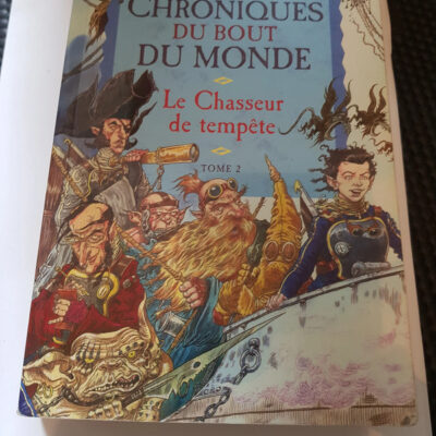 Chroniques du bout du monde, tome 2 Le Chasseur de tempête Par Paul Stewart, Chris Riddell