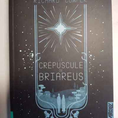 Le crépuscule de Briareus Par Richard Cowper,